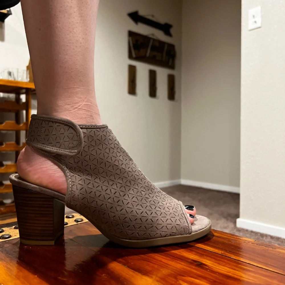 Open Booties - Picture 5 of 5